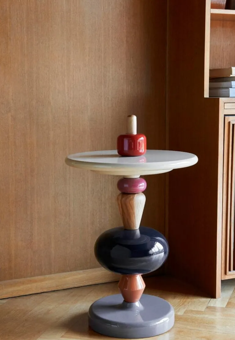 &Tradition Shuffle table MH1, array