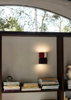 &Tradition Tabata LN10 wall lamp, dark burgundy - vermilion red