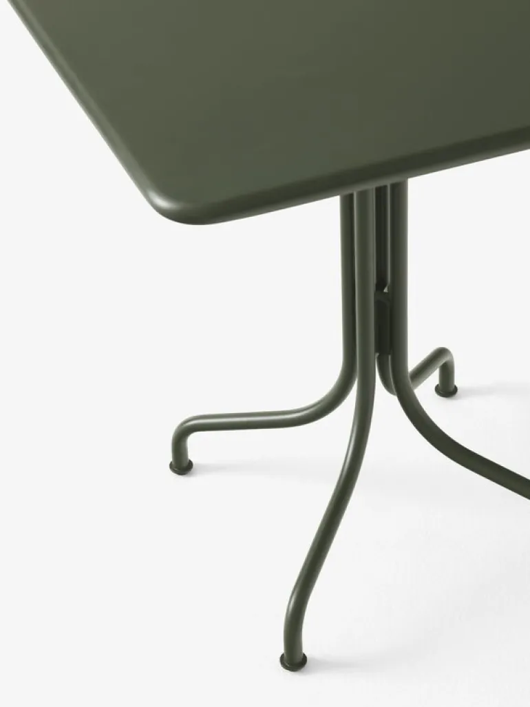 &Tradition Thorvald SC97 table, 70 x 70 cm, bronze green