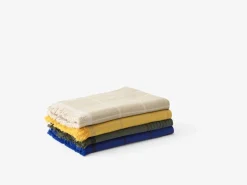 &Tradition Untitled AP10 throw, 150 x 200 cm, dark green