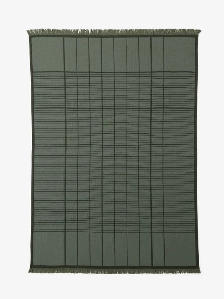 &Tradition Untitled AP10 throw, 150 x 200 cm, dark green