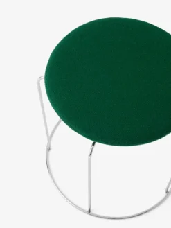 &Tradition Wire Stool VP11 seat pad, Hallingdal 944 green
