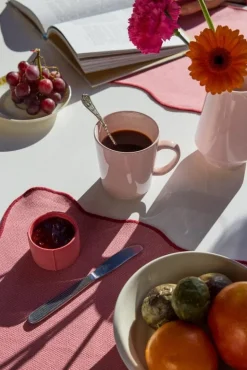 Arabia Mainio mug, 0,3 L, Pink Ribbon