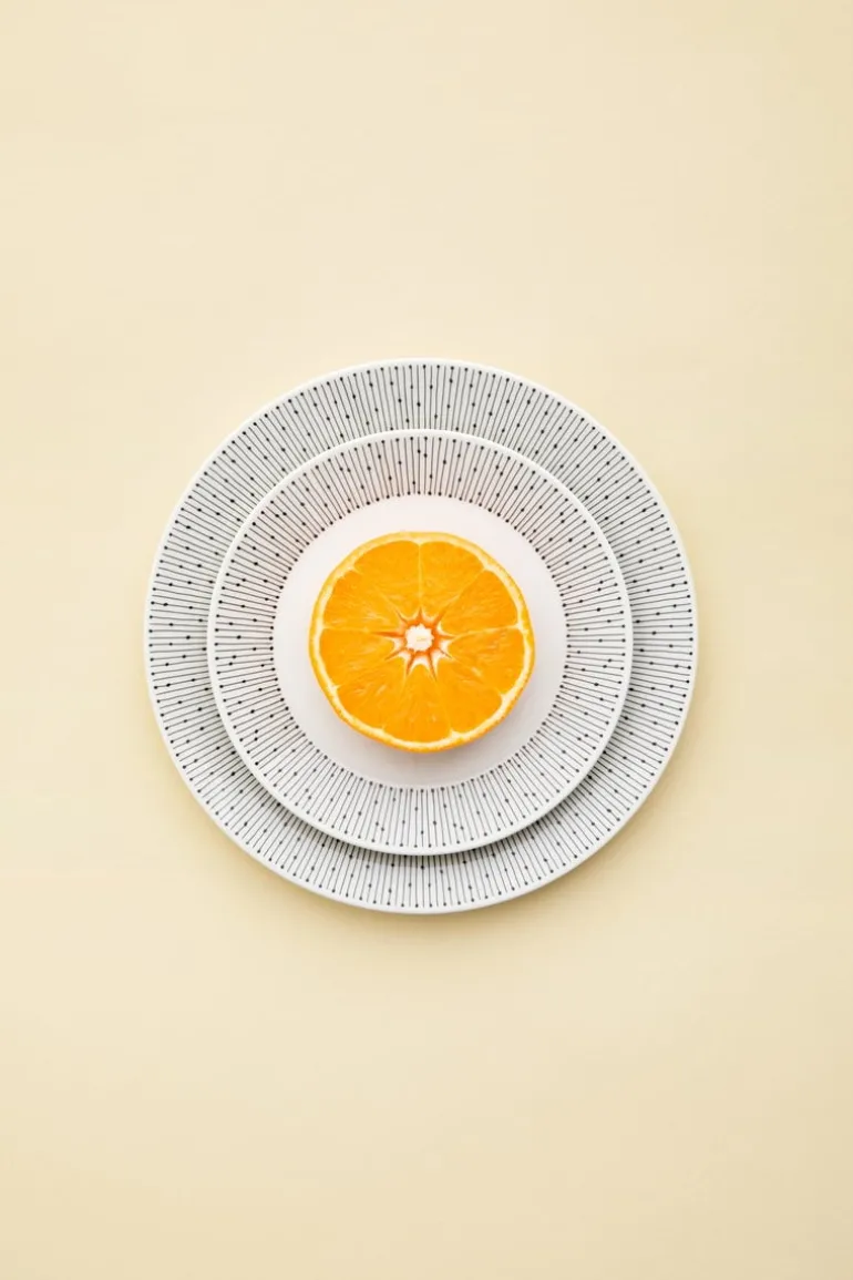 Arabia Mainio Sarastus plate 25 cm