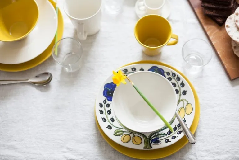 Arabia Paratiisi plate, oval 25 cm