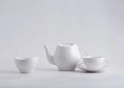 Architectmade FJ Essence teapot
