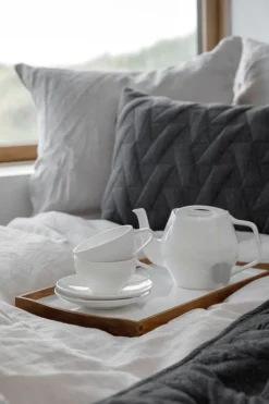 Architectmade FJ Essence teapot