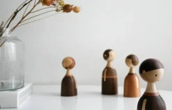 Architectmade Kin Girl figurine