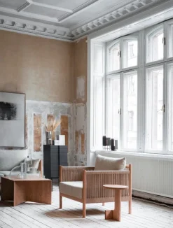 Ariake Beam side table, oak