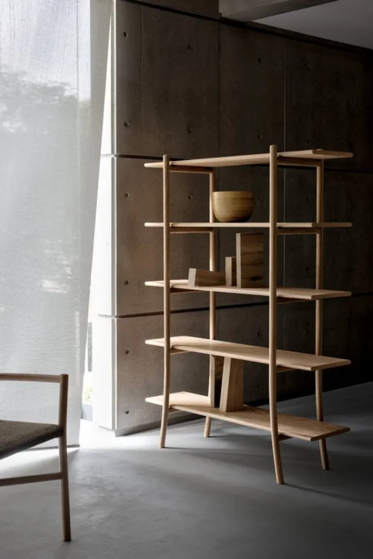 Ariake Skyladder shelf, high, oak