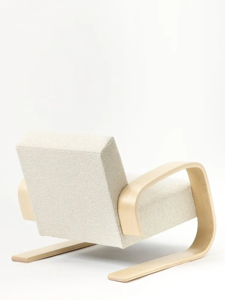 Artek Aalto armchair 400 "Tank", birch - cream/pearl Nubia 02
