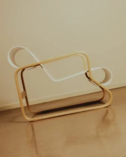 Artek Aalto armchair 41 "Paimio", white