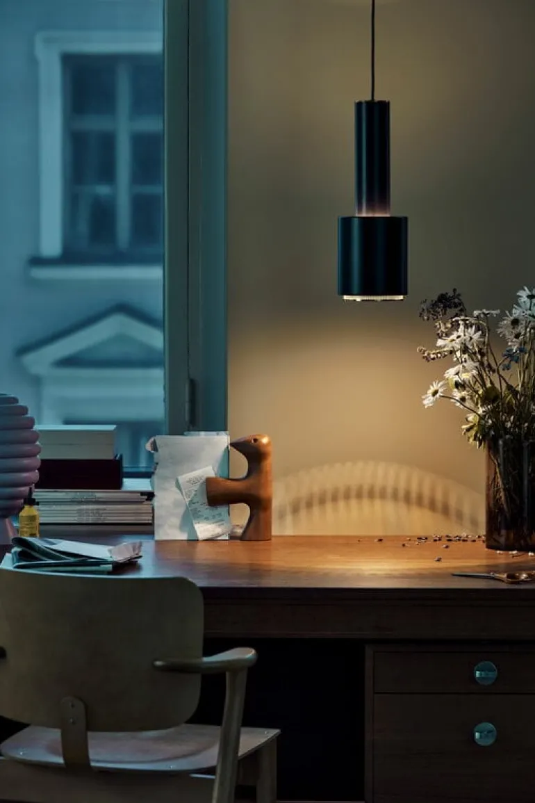 Artek Aalto pendant A110 "Hand Grenade", all black