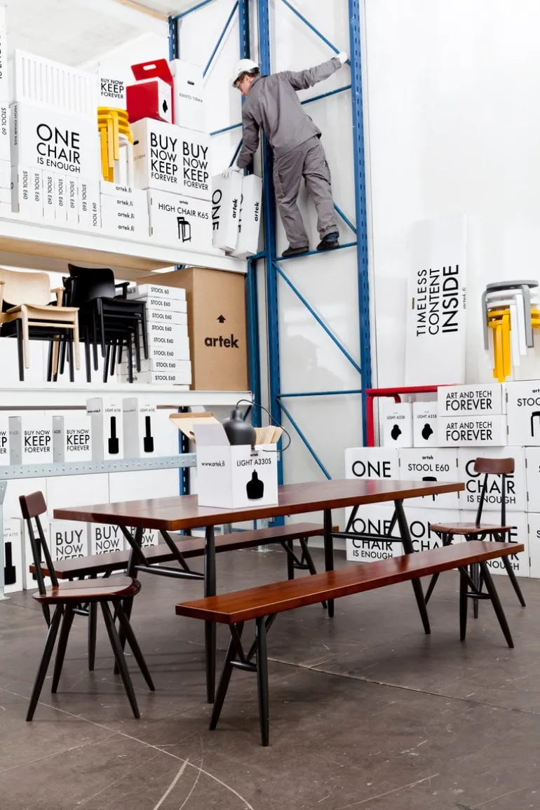 Artek Aalto pendant A330S "Golden Bell", black