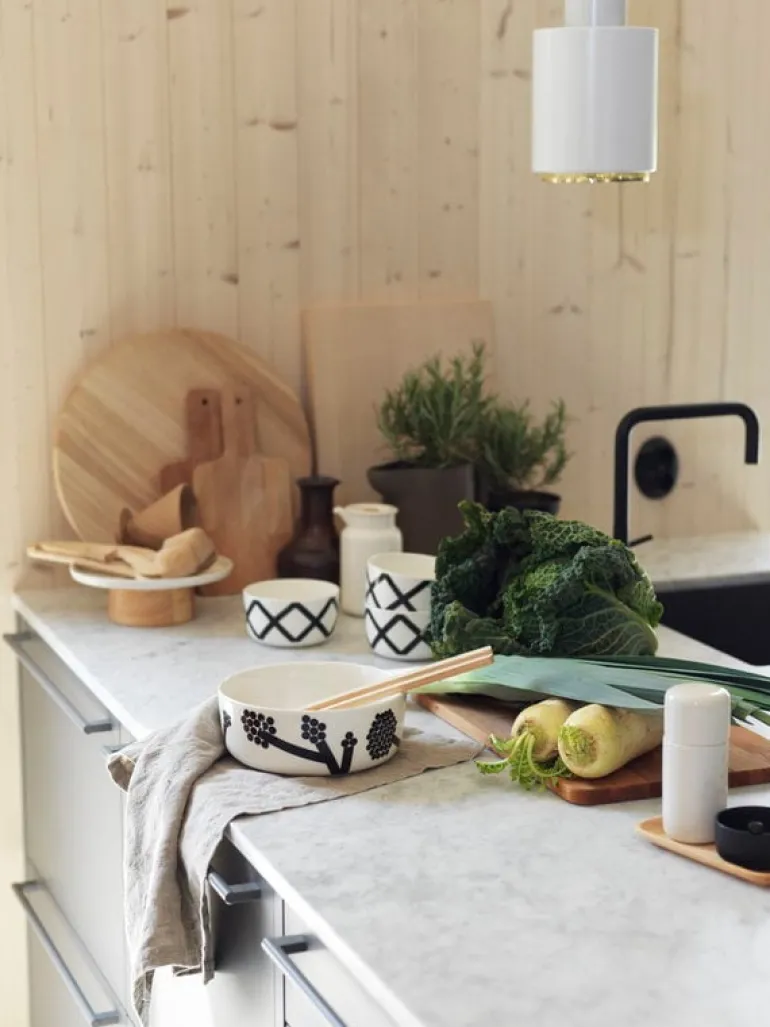 Artek Aalto pendant lamp A110 "Hand Grenade", white