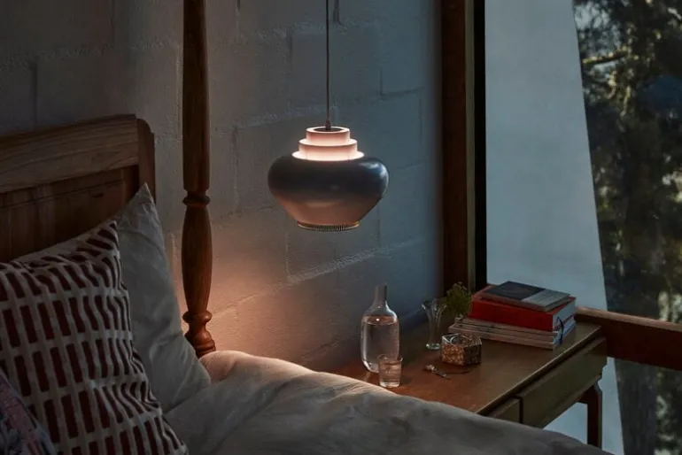 Artek Aalto pendant lamp A333 "Turnip", white - brass