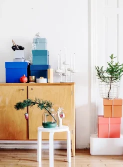 Artek Aalto stool 60, lacquered white