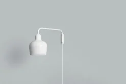 Artek Aalto wall lamp A330S "Golden Bell", white
