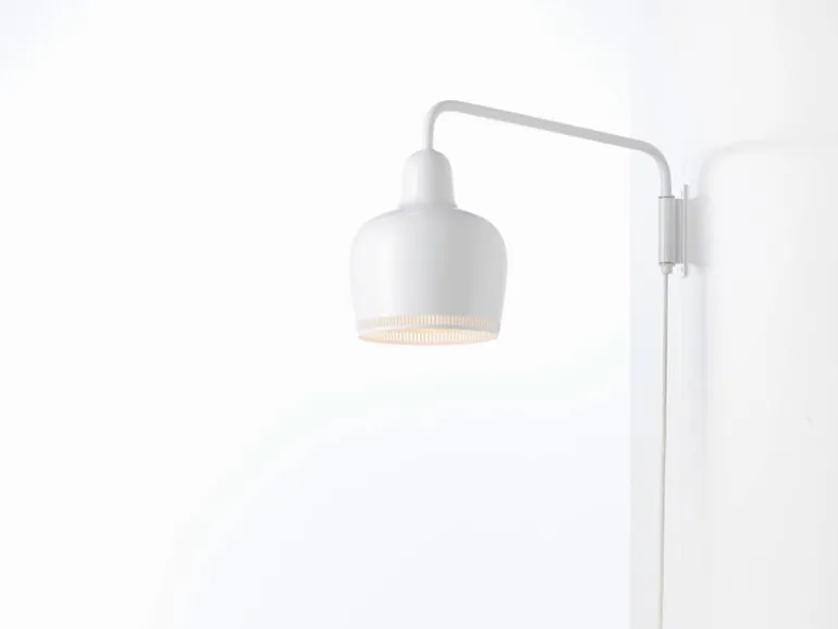 Artek Aalto wall lamp A330S "Golden Bell", white