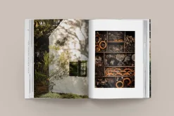 Artisan Books The Kinfolk Garden: How to Live with Nature