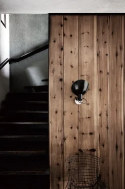 Astep VV Cinquanta wall lamp with switch, black