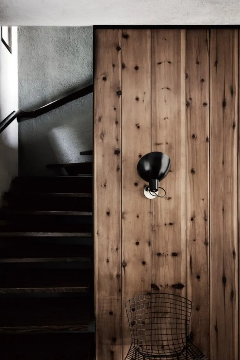 Astep VV Cinquanta wall lamp with switch, black