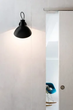 Astep VV Cinquanta wall lamp with switch, black