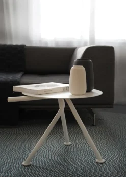 Atelier Sandemar Oona side table, white