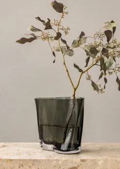 Audo Copenhagen Aer vase, 19 cm, smoke