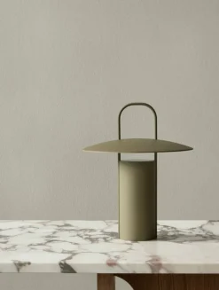 Audo Copenhagen Androgyne lounge table, walnut - Calacatta Viola marble