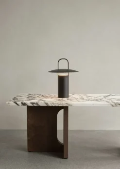 Audo Copenhagen Androgyne lounge table, dark oak - Calacatta Viola marble