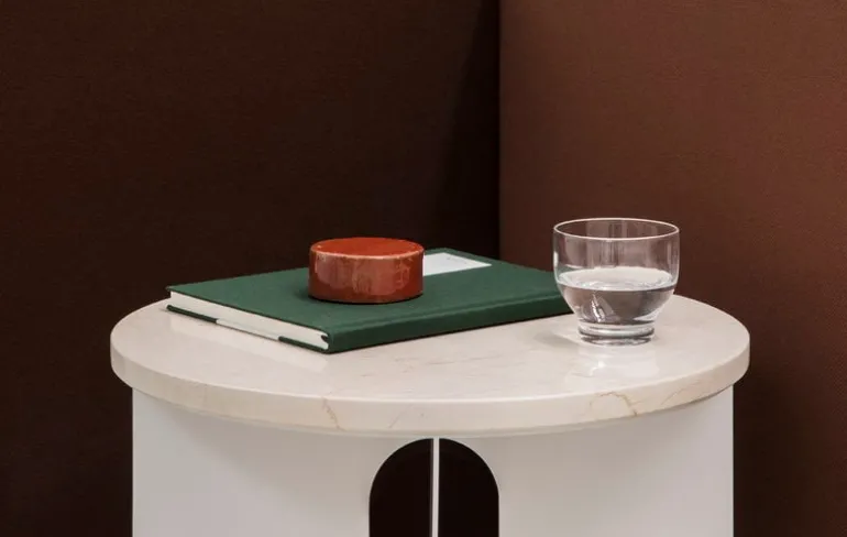 Audo Copenhagen Androgyne side table, 40 cm, white