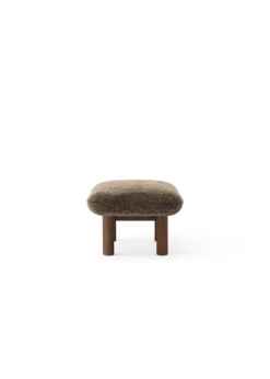 Audo Copenhagen Brasilia ottoman, dark stained oak - Root sheepskin