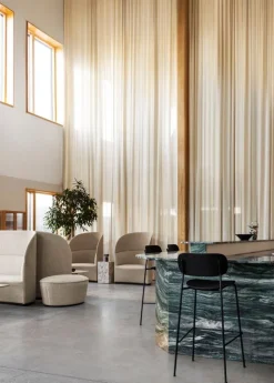 Audo Copenhagen Co counter chair 65,5 cm, black steel - black oak