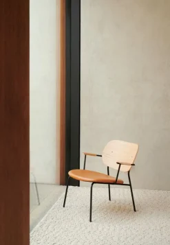 Audo Copenhagen Co Lounge Chair, Dakar 0250 - oak