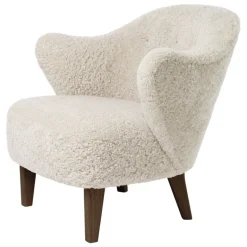 Audo Copenhagen Ingeborg lounge chair, Moonlight sheepskin - smoked oak