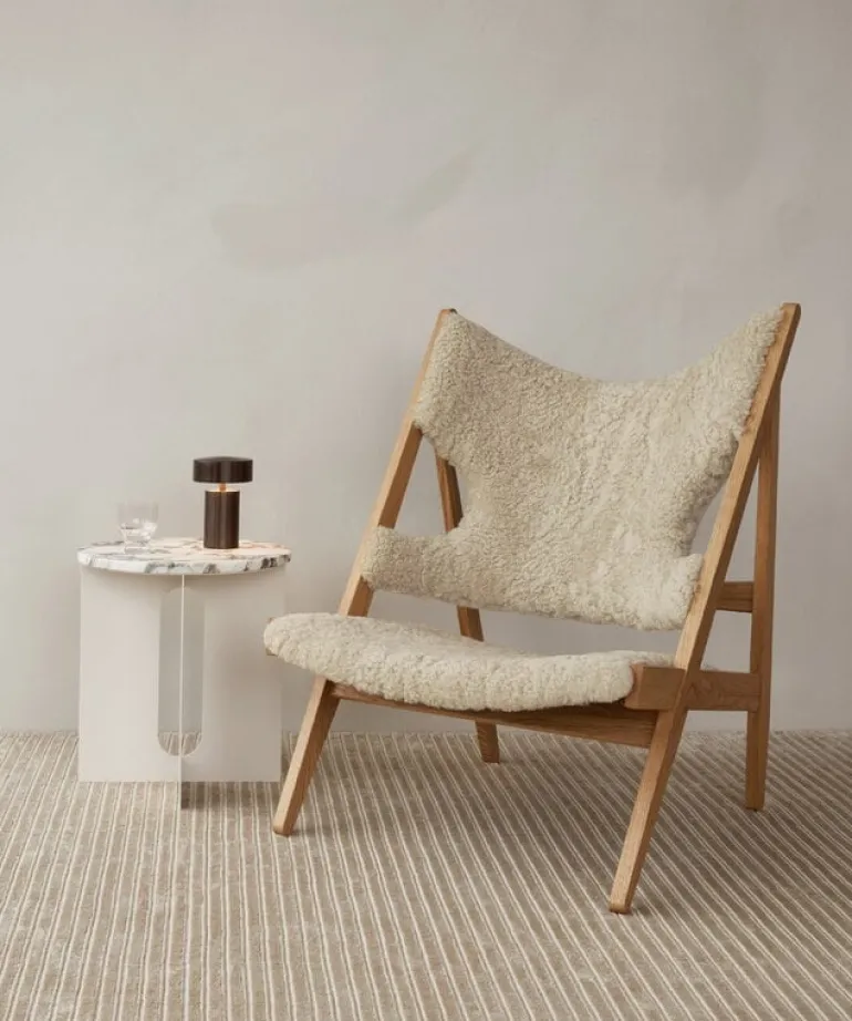 Audo Copenhagen Knitting Chair, oak - Nature sheepskin