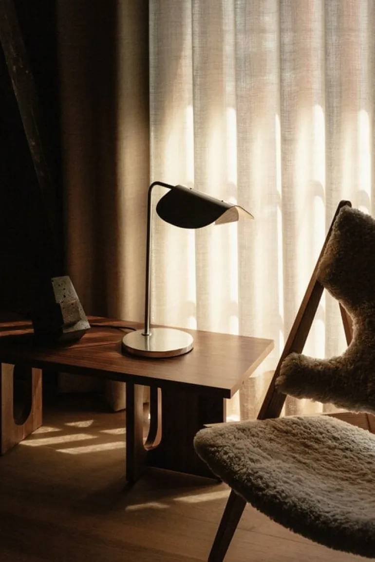 Audo Copenhagen Knitting Chair, oak - Nature sheepskin