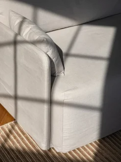 Audo Copenhagen Offset 2-seater sofa with loose cover, oat