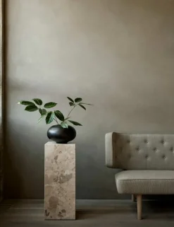 Audo Copenhagen Surround vase, brown wood