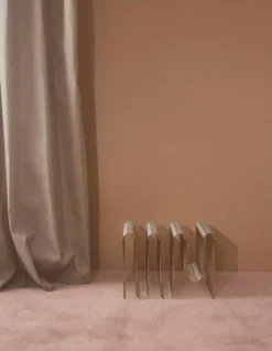 AYTM Curva magazine holder, silver