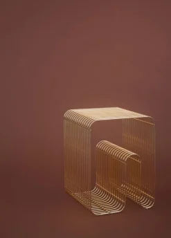 AYTM Curva stool, gold