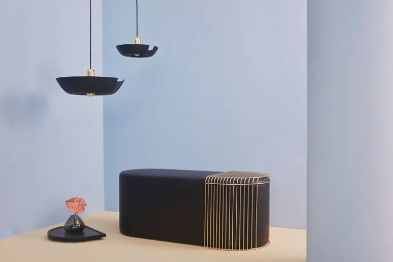 AYTM Curva table, gold