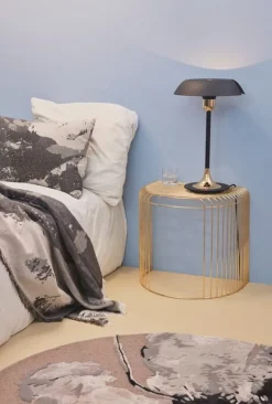 AYTM Curva table, gold