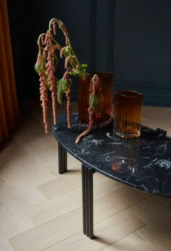 AYTM Folium vase, S, amber