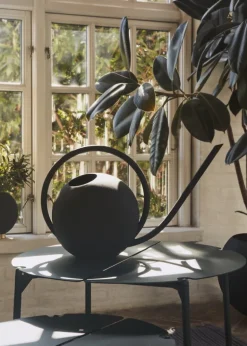 AYTM Globe watering can, large, black