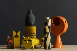 Bitossi Cat figure, 17 x 37 cm, yellow