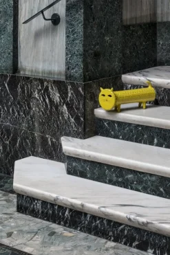 Bitossi Cat figure, 17 x 37 cm, yellow