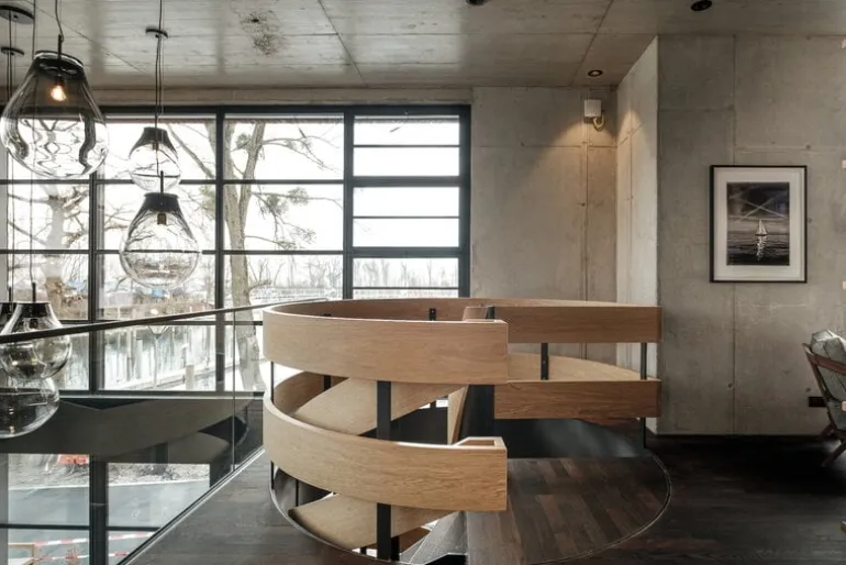 Bomma Tim pendant, medium, smoke - black