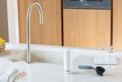 Brabantia SinkStyle soap squeezer, 200 ml, fresh white